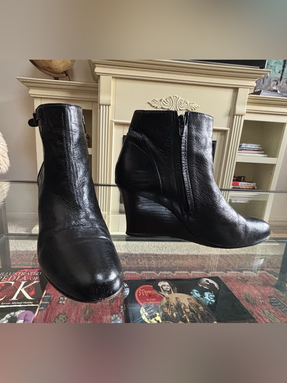 💥 LANVIN PARIS Black Leather Side-Zip Wedge Ankle Boots Booties Sz 9.5 💥